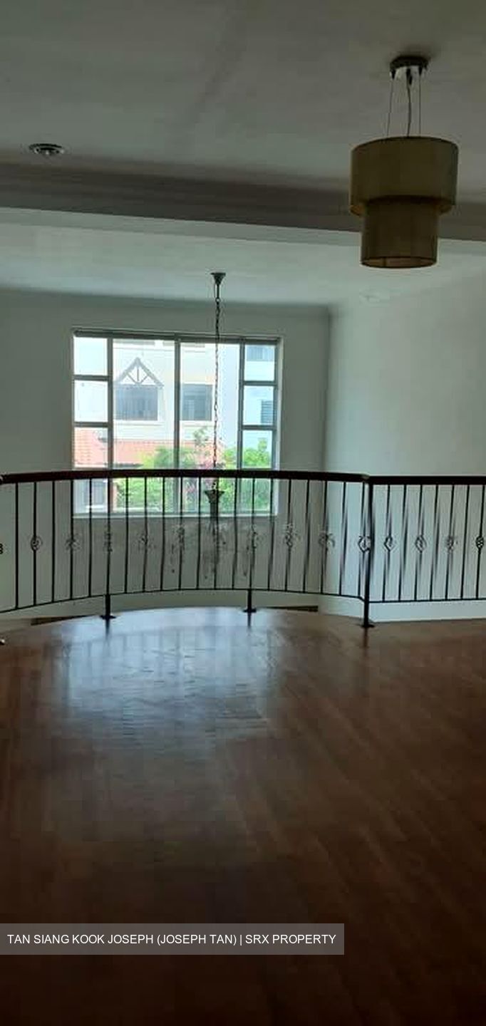TANAH MERAH KECHIL RIDGE (D16), Terrace #528712071